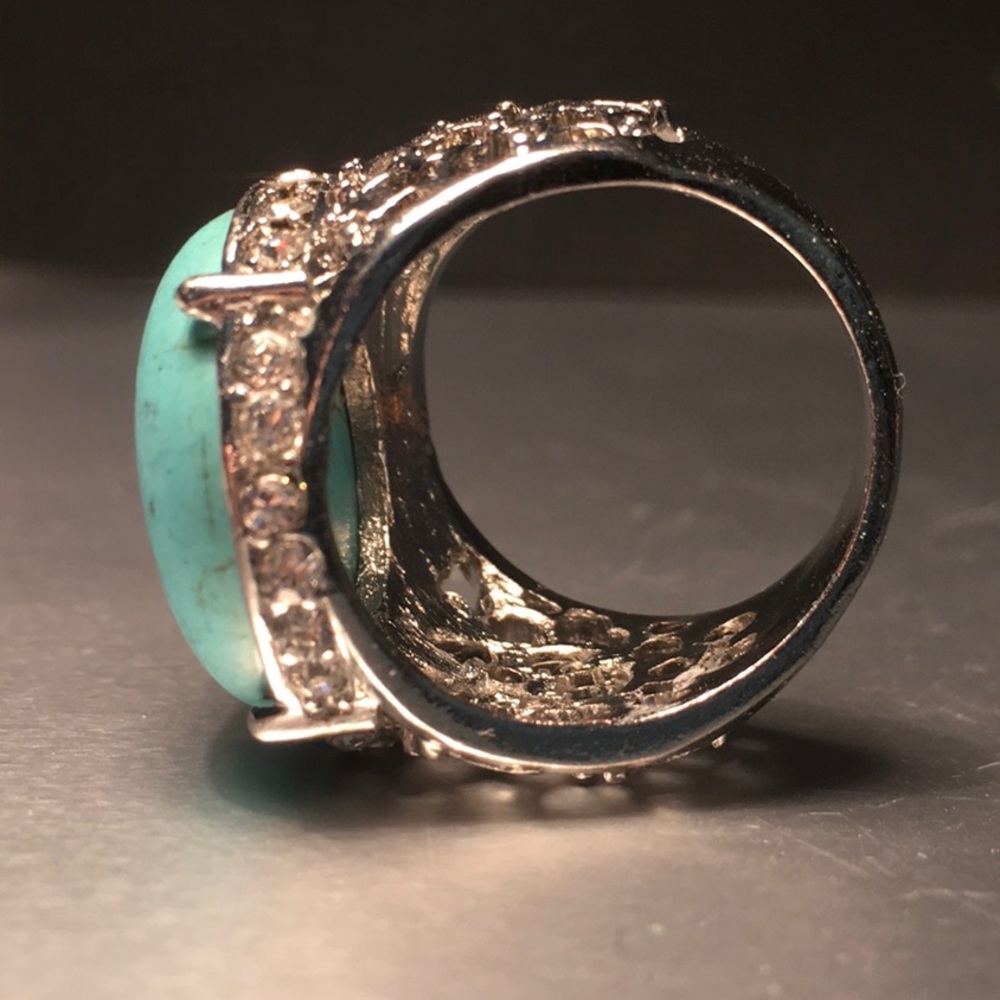 BLING RING-Turquoise/rhinestone/silver tone filagree, prong set, size 8 NWOT - Picture 10 of 12